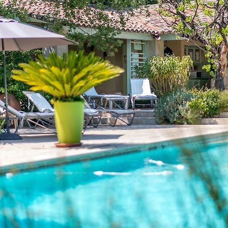 Lou Granos Bed & Breakfast กอร์ด ภายนอก รูปภาพ