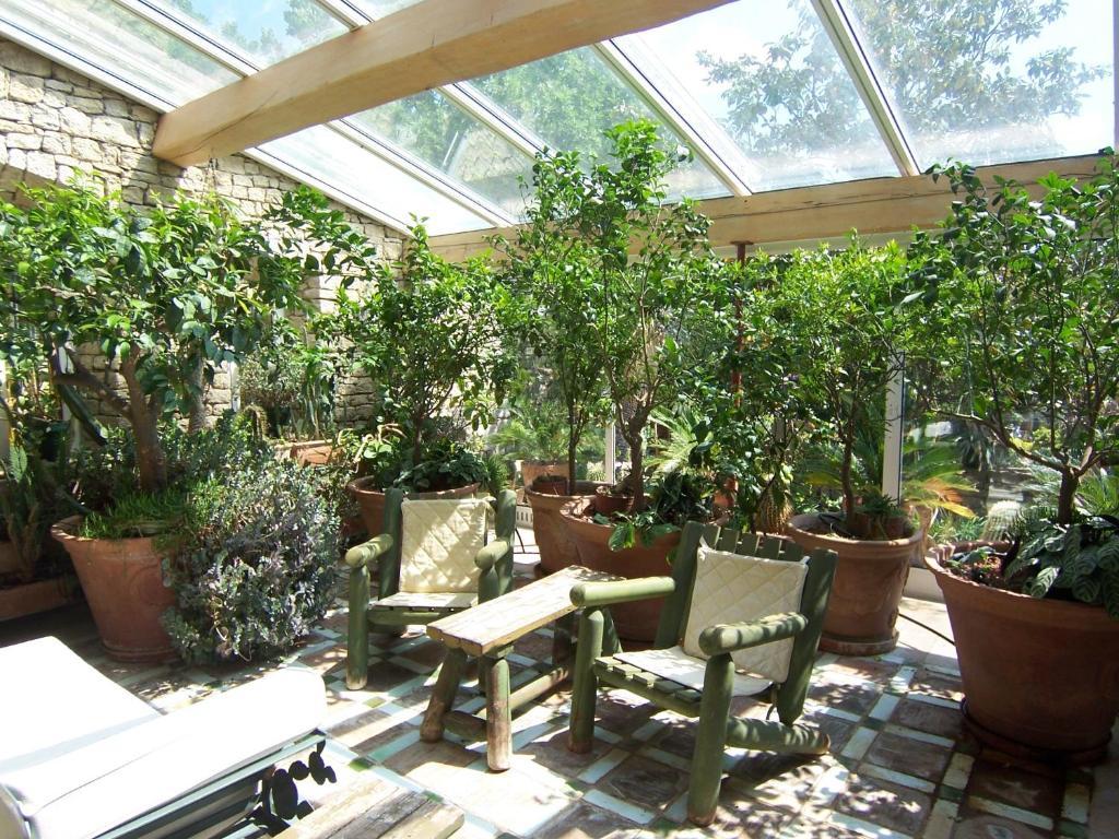 Lou Granos Bed & Breakfast กอร์ด ภายนอก รูปภาพ
